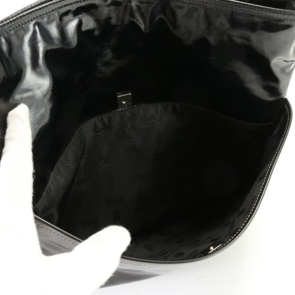 GUCCI Crest Shoulder Bag - Picture 16 of 16